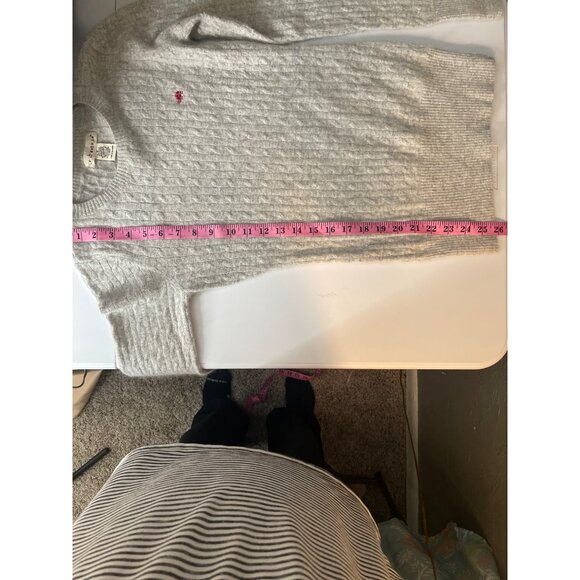 Women’s Gray  If It Were Me Sweater 54% nylon 40% angora 6% lamb’s wool Size M - Picture 6 of 7